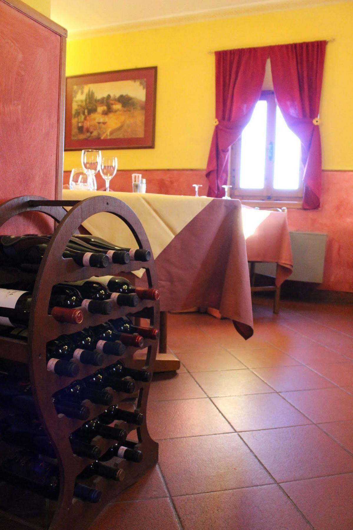Albergo La Pieve Castelfiorentino Exterior foto